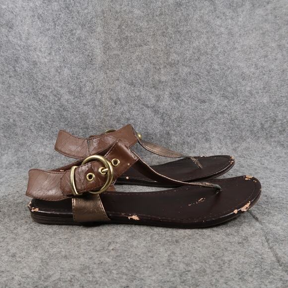 Soda Shoes Womens 7 Sandals T Strap Buckle Flat Thong Brown Casual Studs - Picture 1 of 11